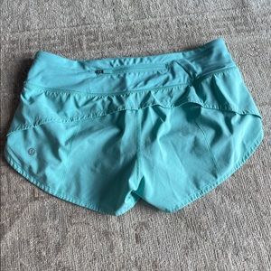 Lululemon Hotty hot shorts